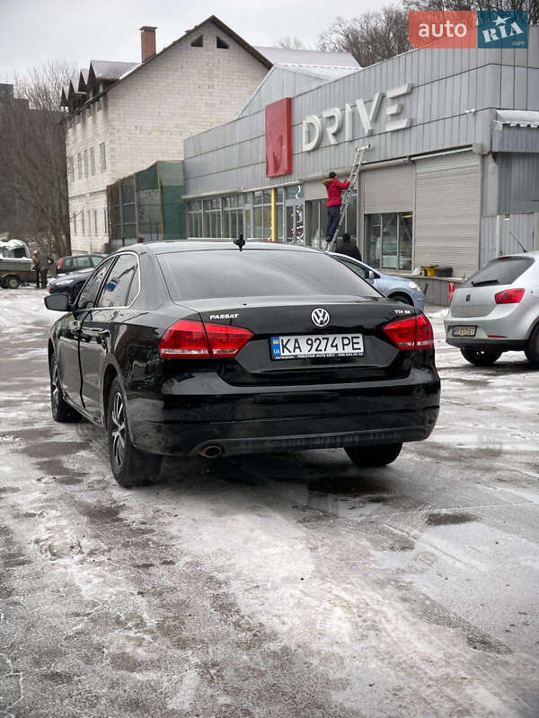 Седан Volkswagen Passat 2014 в Бердичеве