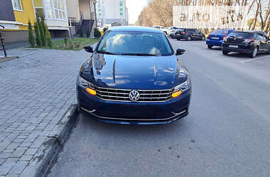 Седан Volkswagen Passat 2017 в Вінниці