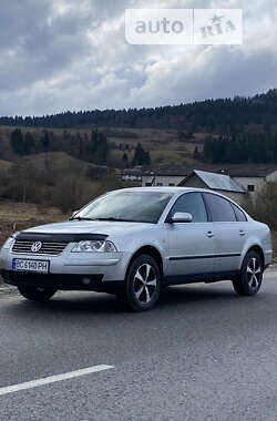 Седан Volkswagen Passat 2002 в Турке