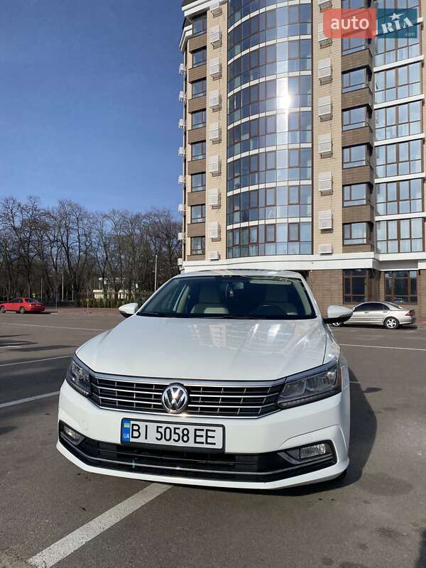 Седан Volkswagen Passat 2016 в Кременчуці