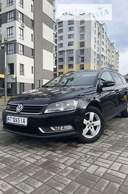 Універсал Volkswagen Passat 2011 в Івано-Франківську