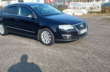 Седан Volkswagen Passat 2010 в Киеве