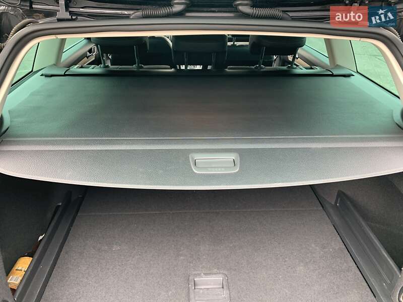 Универсал Volkswagen Passat 2017 в Киеве