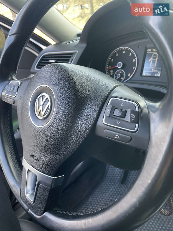 Седан Volkswagen Passat 2012 в Трускавце