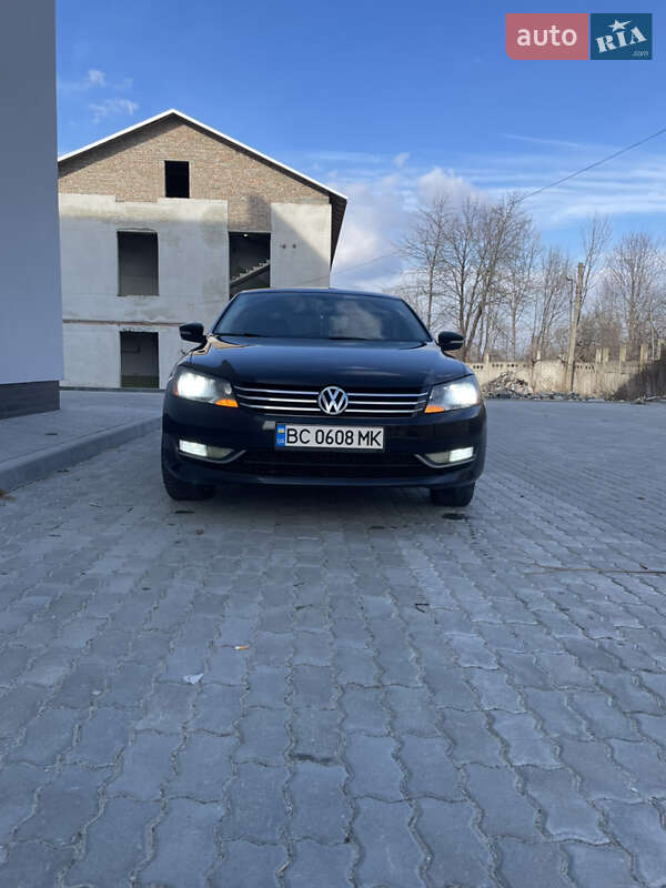 Седан Volkswagen Passat 2012 в Трускавце