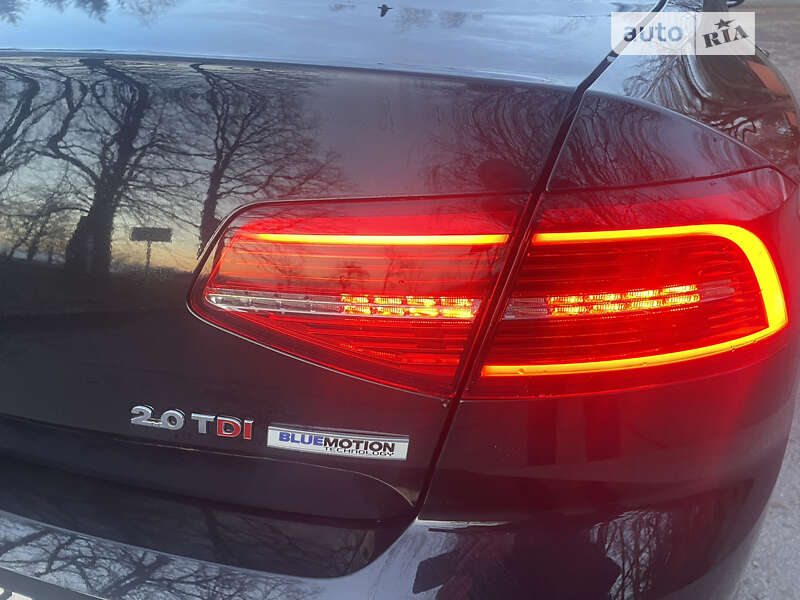 Седан Volkswagen Passat 2015 в Виноградові