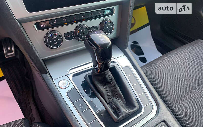 Универсал Volkswagen Passat 2017 в Черновцах