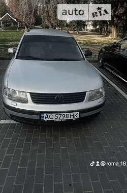 Універсал Volkswagen Passat 1999 в Луцьку