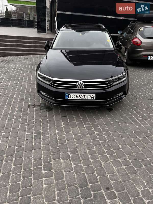 Универсал Volkswagen Passat 2018 в Львове