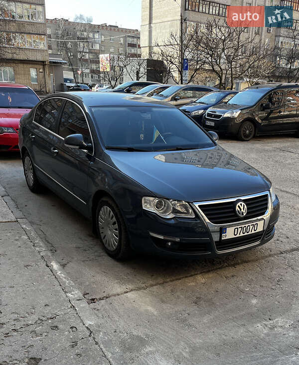 Volkswagen Passat 2010