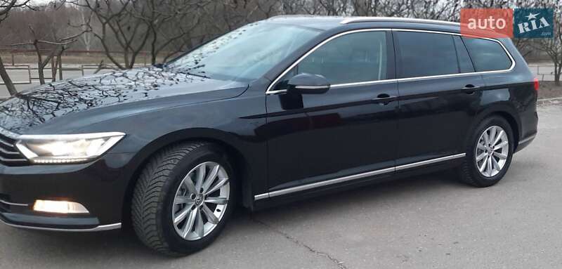 Універсал Volkswagen Passat 2017 в Сумах
