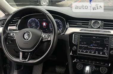 Универсал Volkswagen Passat 2017 в Берегово