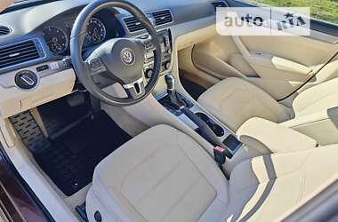 Седан Volkswagen Passat 2014 в Одесі