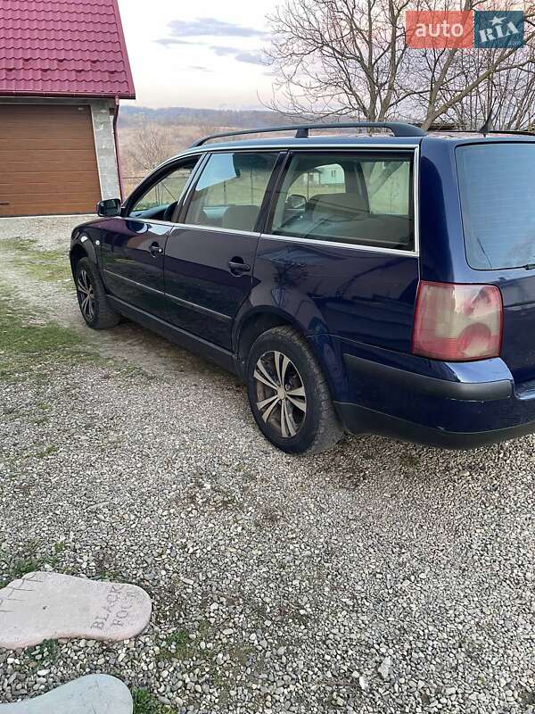 Универсал Volkswagen Passat 2001 в Болехове