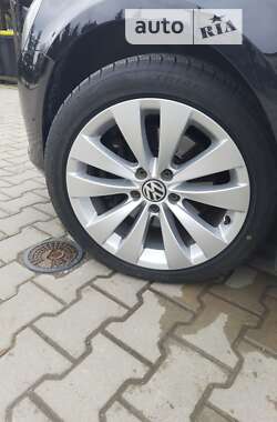 Универсал Volkswagen Passat 2013 в Сумах