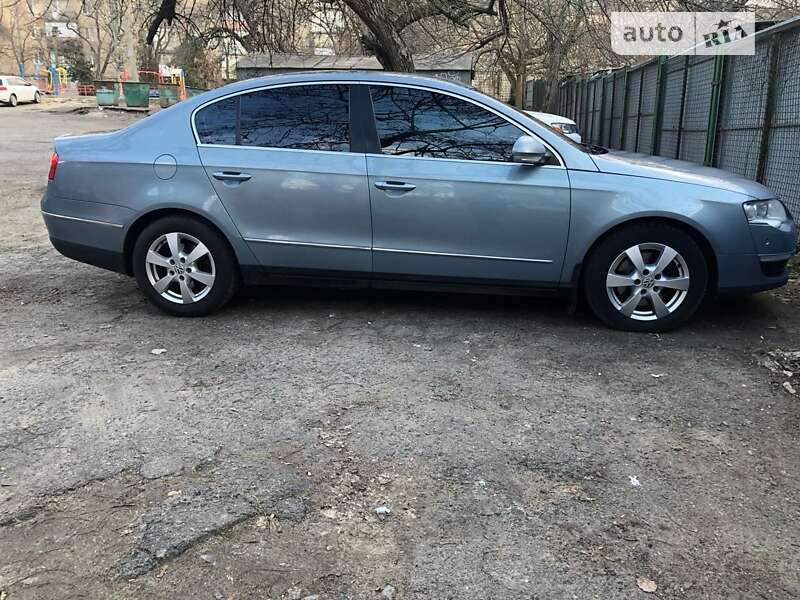 Седан Volkswagen Passat 2010 в Николаеве фото 30 Седан Volkswagen Passat 2010 в Николаеве