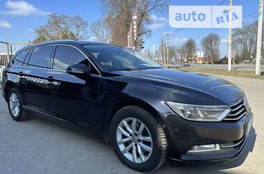 Універсал Volkswagen Passat 2015 в Хмельницькому