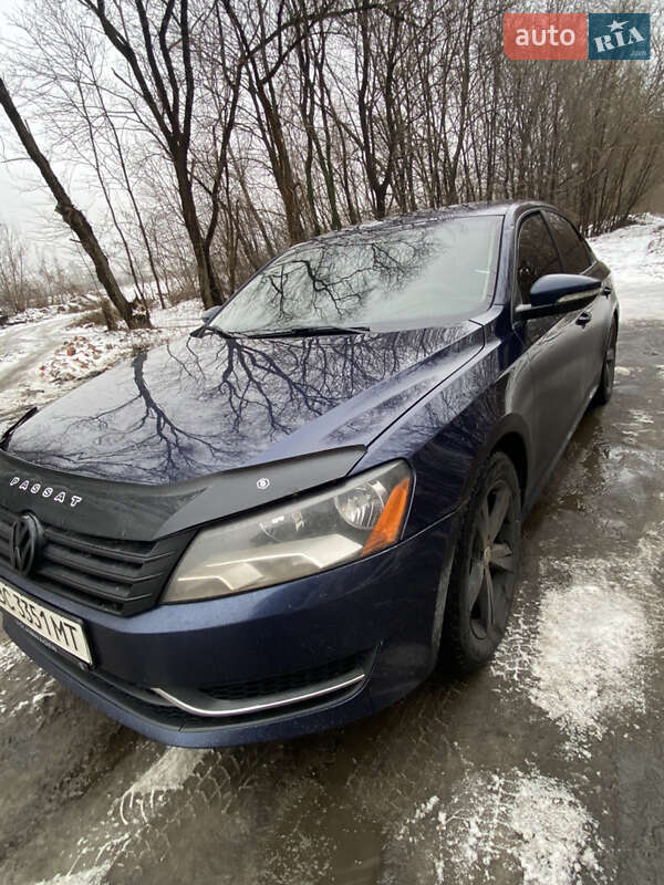 Седан Volkswagen Passat 2011 в Полтаве