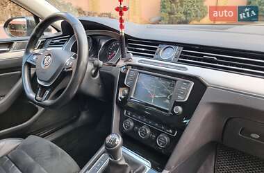 Седан Volkswagen Passat 2015 в Мукачево