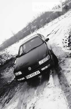 Седан Volkswagen Passat 1995 в Каменец-Подольском