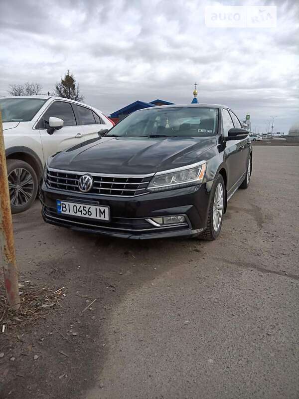 Седан Volkswagen Passat 2015 в Пирятине