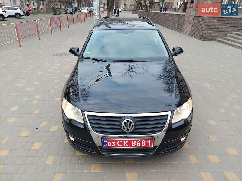 Универсал Volkswagen Passat 2009 в Одессе