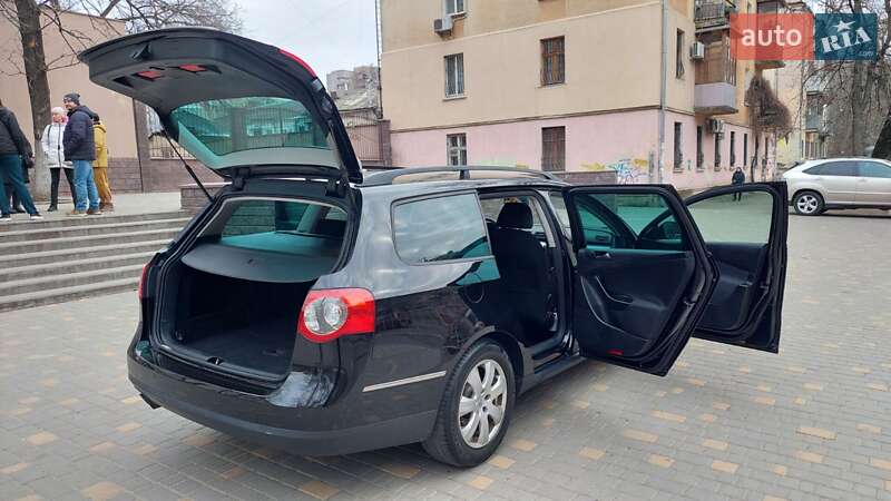 Универсал Volkswagen Passat 2009 в Одессе
