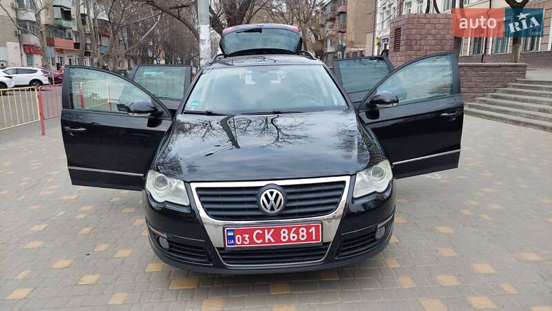 Универсал Volkswagen Passat 2009 в Одессе