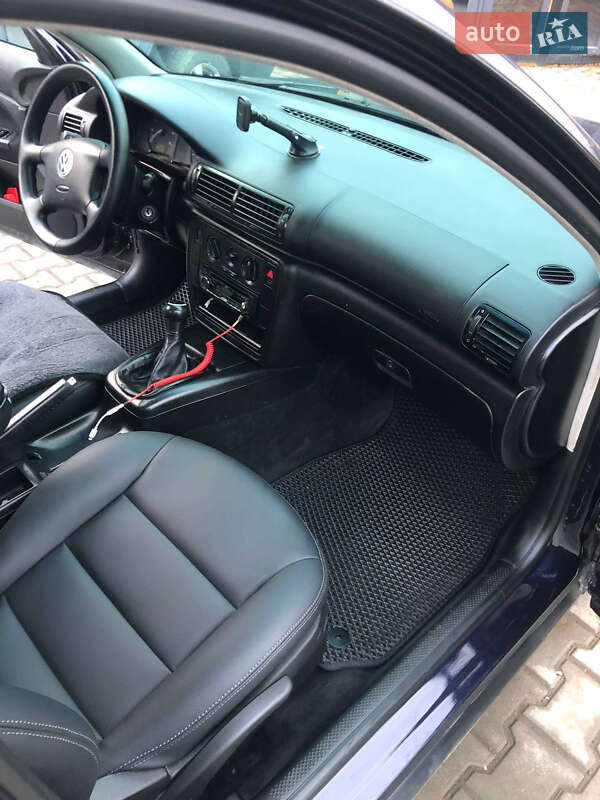 Седан Volkswagen Passat 1998 в Герце