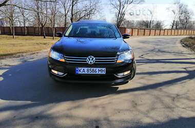 Седан Volkswagen Passat 2013 в Киеве