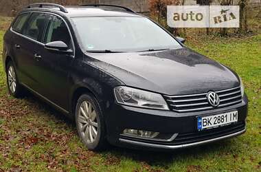 Универсал Volkswagen Passat 2015 в Ровно