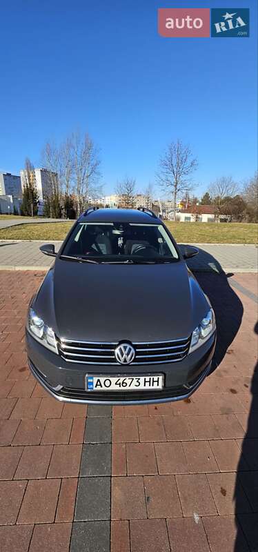 Универсал Volkswagen Passat 2012 в Иршаве фото 9 Универсал Volkswagen Passat 2012 в Иршаве