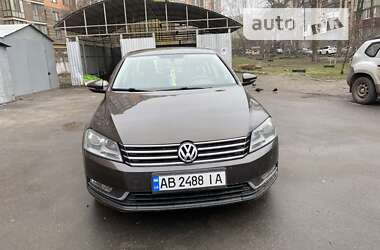 Седан Volkswagen Passat 2013 в Виннице