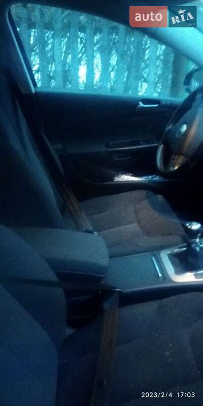 Седан Volkswagen Passat 2006 в Ильинцах