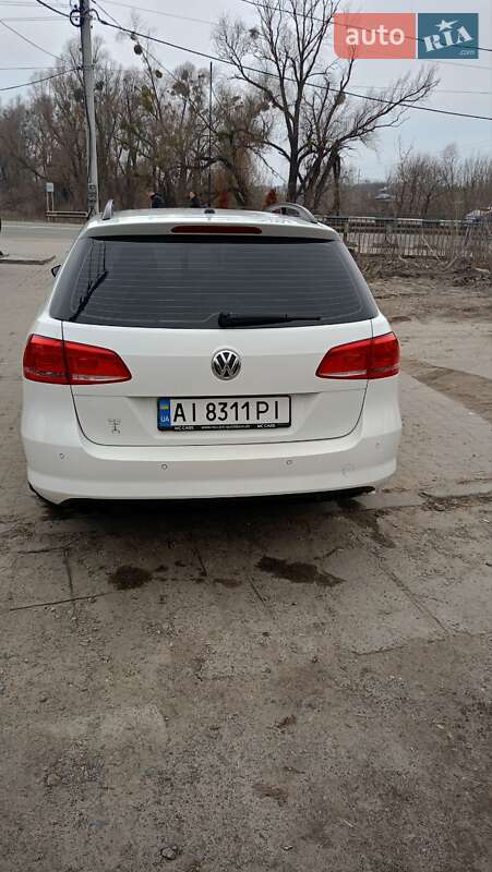 Универсал Volkswagen Passat 2011 в Ирпене
