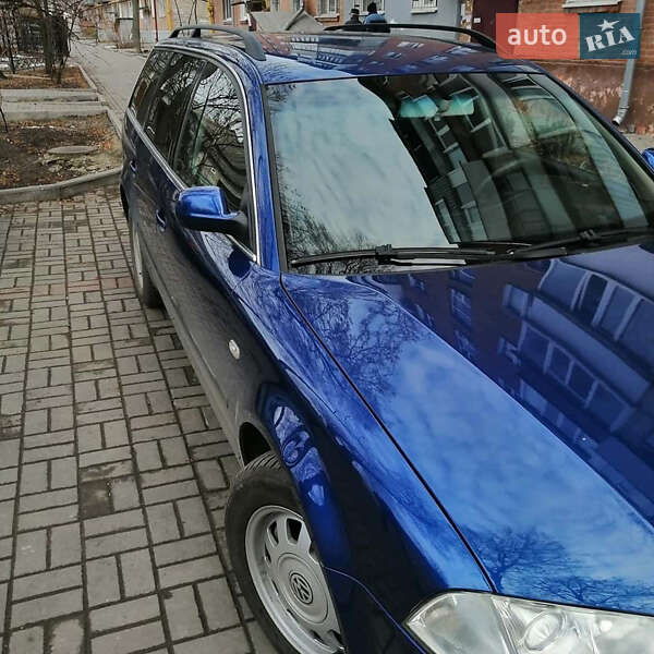 Универсал Volkswagen Passat 2003 в Сумах