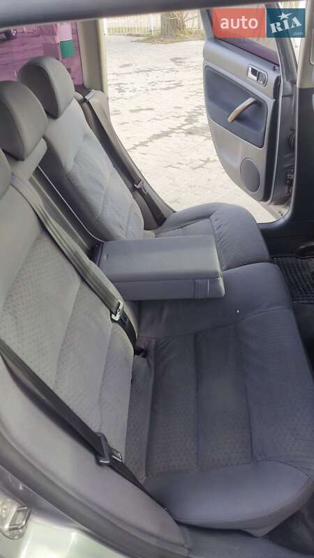 Универсал Volkswagen Passat 2004 в Кременчуге