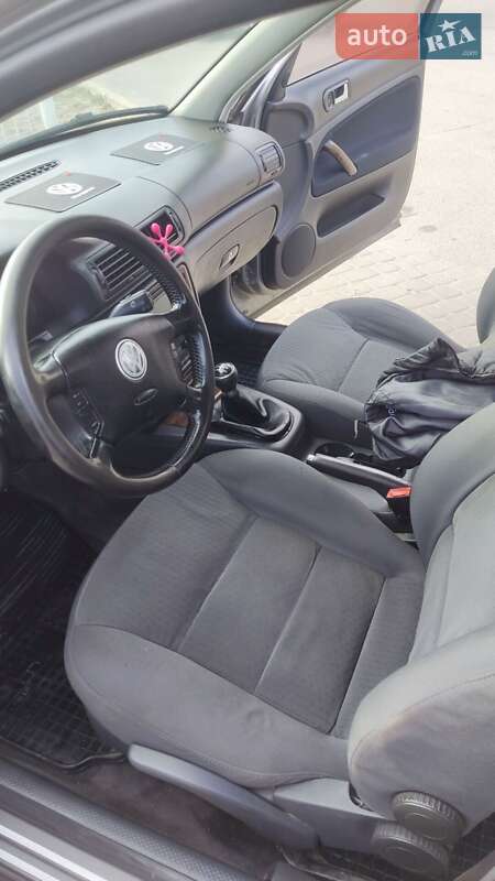 Универсал Volkswagen Passat 2004 в Кременчуге