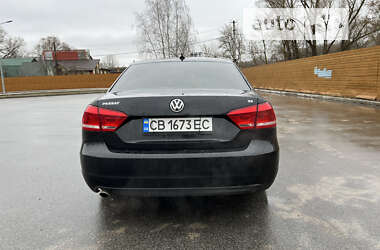 Седан Volkswagen Passat 2013 в Чернігові