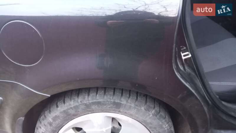 Седан Volkswagen Passat 2000 в Житомирі