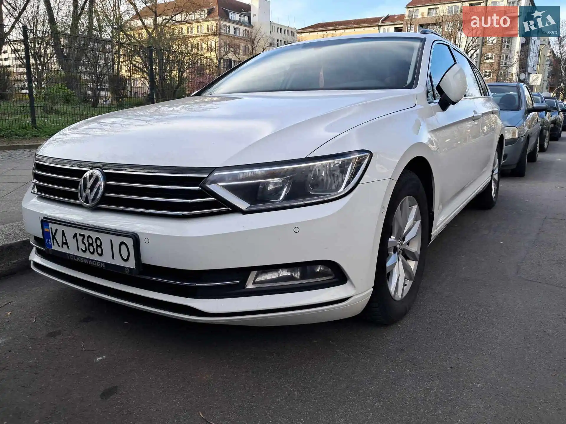 2017 Volkswagen Passat - мініатюра 2