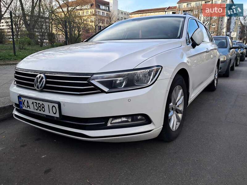 Універсал Volkswagen Passat 2017 в Києві