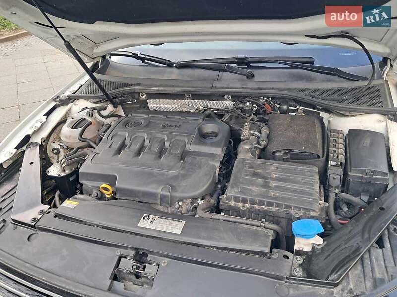Універсал Volkswagen Passat 2017 в Києві