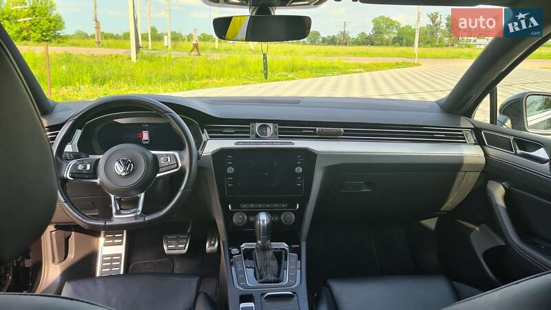 Универсал Volkswagen Passat 2018 в Самборе фото 24 Универсал Volkswagen Passat 2018 в Самборе