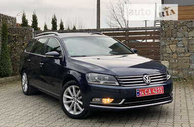 Универсал Volkswagen Passat 2012 в Стрые