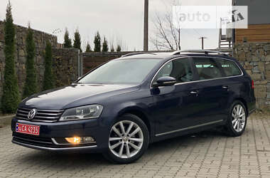 Універсал Volkswagen Passat 2012 в Стрию