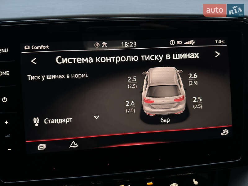 Универсал Volkswagen Passat 2022 в Одессе