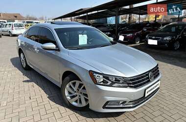 Седан Volkswagen Passat 2017 в Кривом Роге