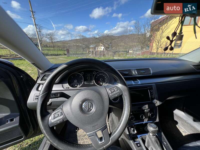 Седан Volkswagen Passat 2012 в Сколе