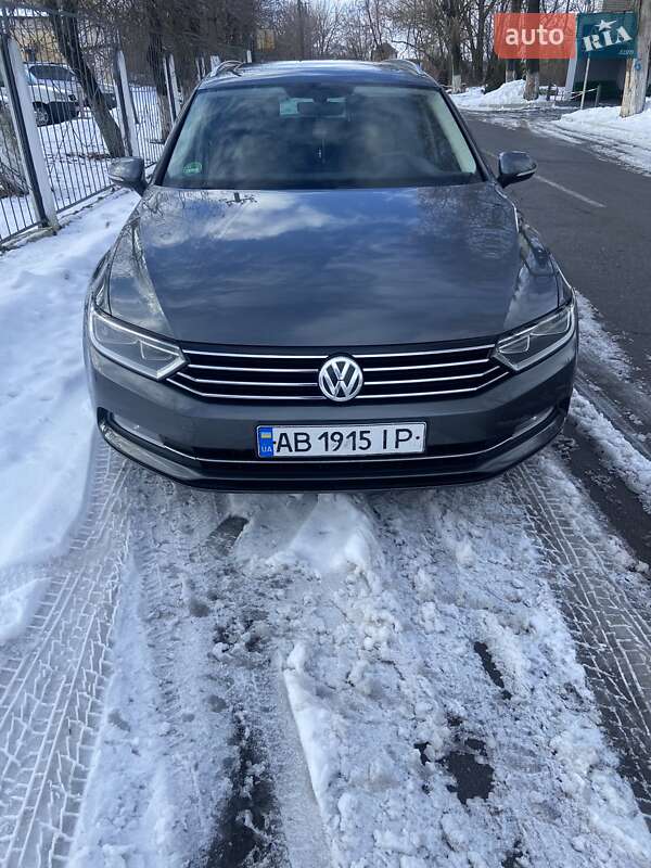 Универсал Volkswagen Passat 2015 в Виннице